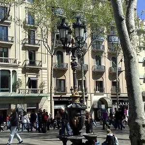 https://hostal-capitol-ramblas.catalonia-hotels.com